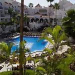 מלון דירות Ona Beverly Hills Heights 3*