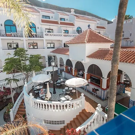 Beverly Hills Heights Aparthotel