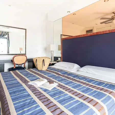 Beverly Hills Heights Aparthotel