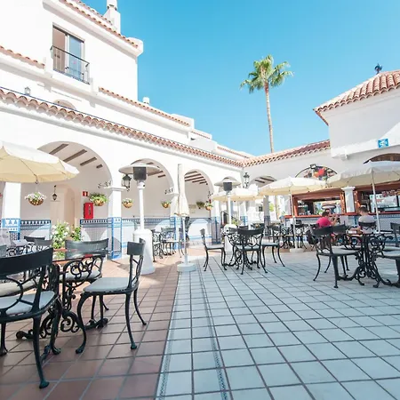 Beverly Hills Heights Aparthotel 3*