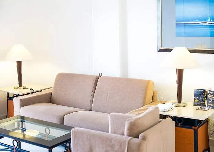 Ona Beverly Hills Heights Lejlighedshotel 3*